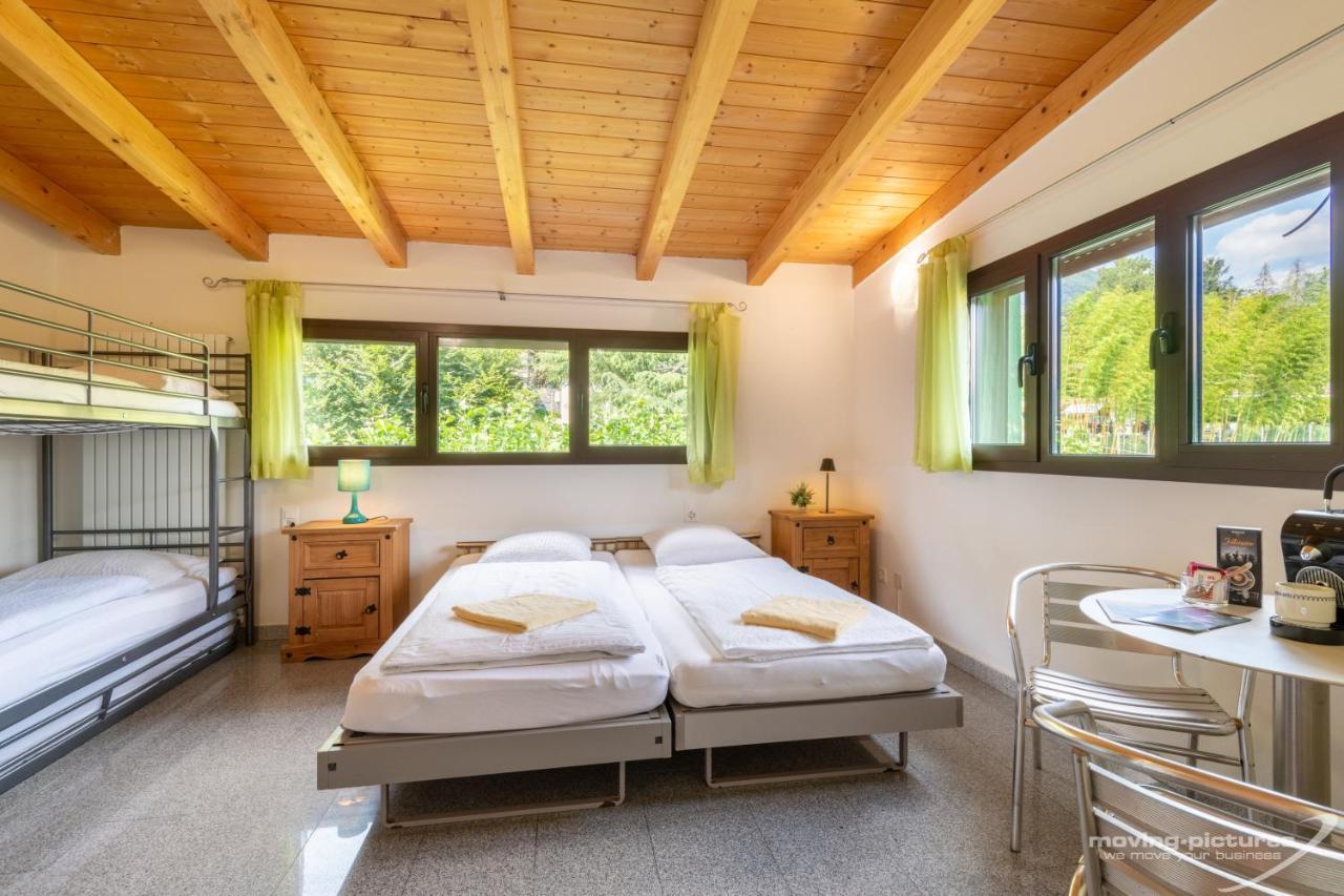 Bamboohouse Motel Riazzino 外观 照片
